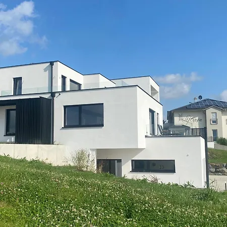 Lifestyle Cube House 3 * Moosbach (Oberpfalz)