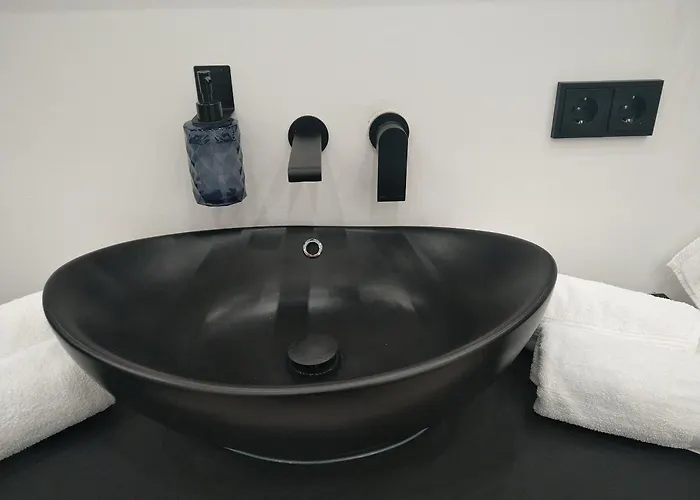 Lifestyle Cube House 3