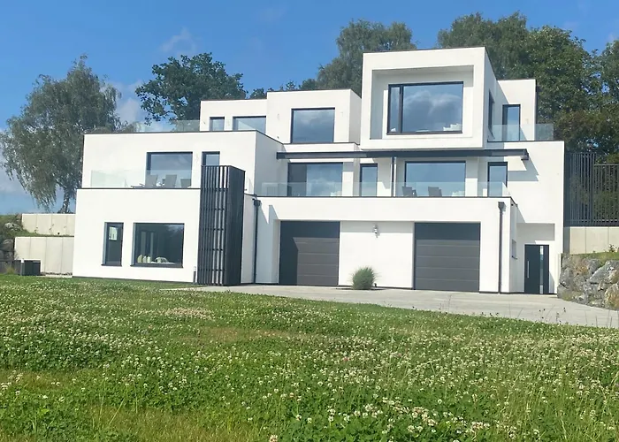 Lifestyle Cube House 3 מוסבאך
