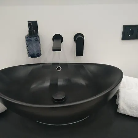 Lifestyle Cube House 3