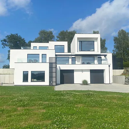 Lifestyle Cube House 3 *
