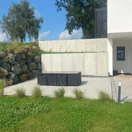 Lifestyle Cube House 3